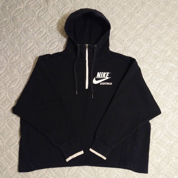Nike cropped hoodie - Picture 1 of 5